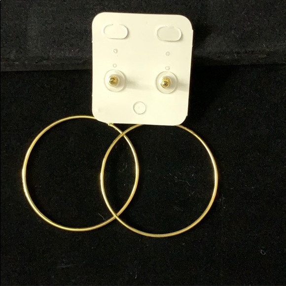 Large Gold hoops with red Acrylic hears hearts NWT - Picture 7 of 7